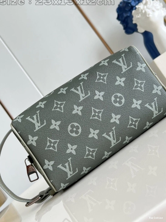 Repzbay DOPP LOCKER LOUIS KIT VUITTON bag-23*13*12CM 0714
